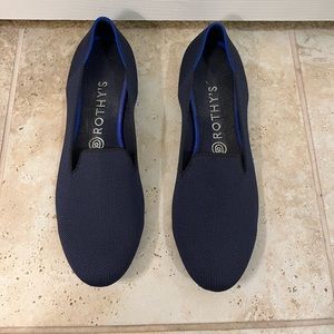Rothy’s “The Loafer” in Navy